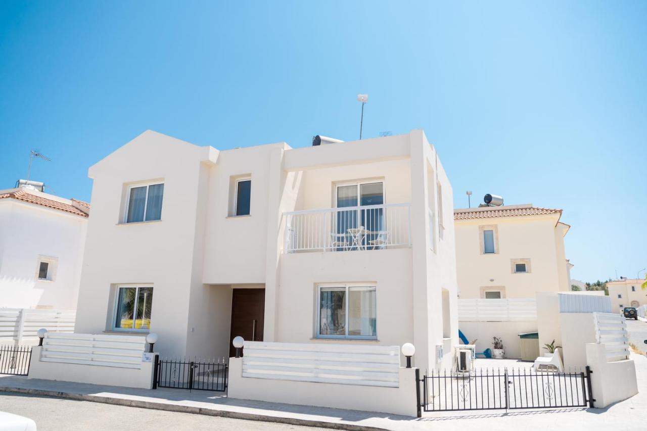 Dafni Villa Ekaterina 3 Bdrm Protaras Exterior foto