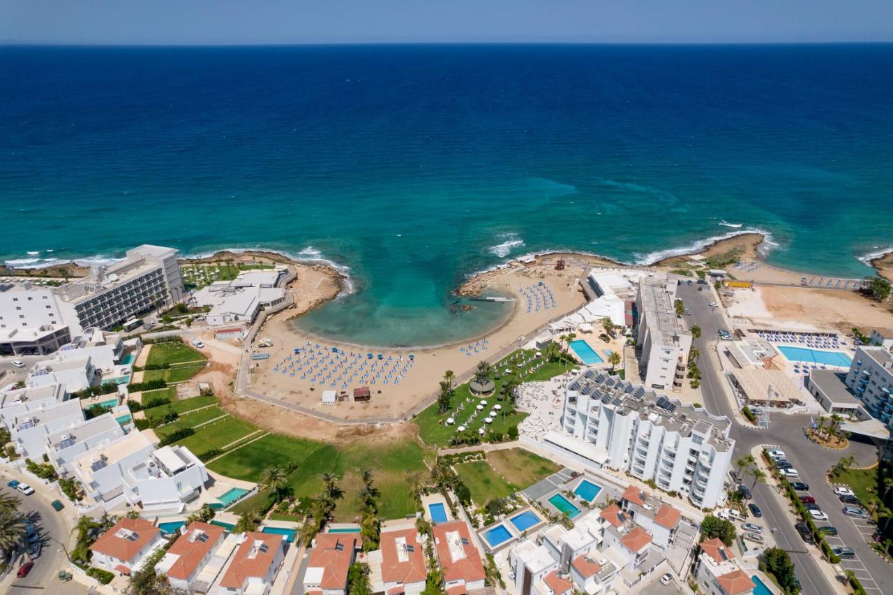 Dafni Villa Ekaterina 3 Bdrm Protaras Exterior foto